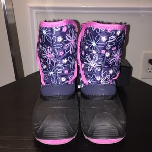 Kamik boots size 8